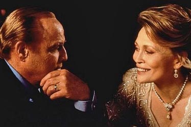 Marlon Brando e Faye Dunaway