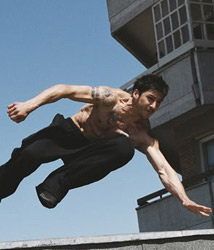 David Belle - Parkour - B13 - 13 Distrito