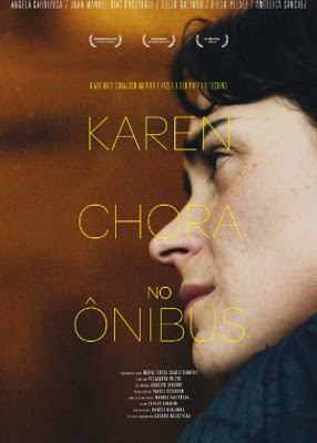 Karen chora no ônibus
